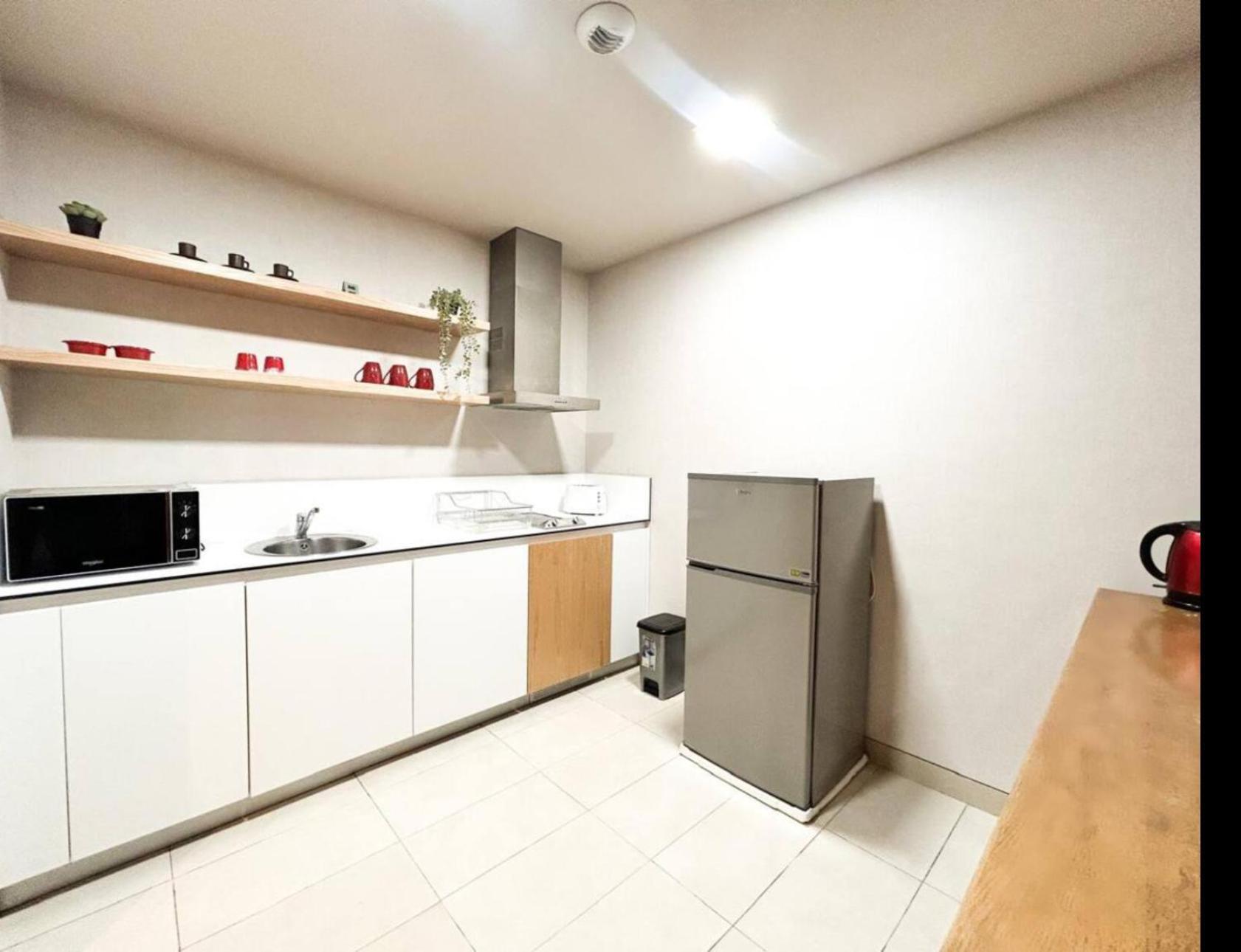 Apartment Front With Pool Casablanca